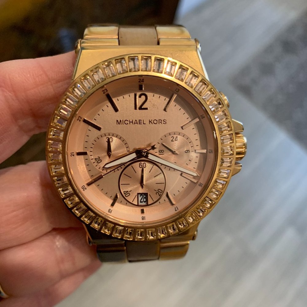 Micheal Kors rose gold watch
